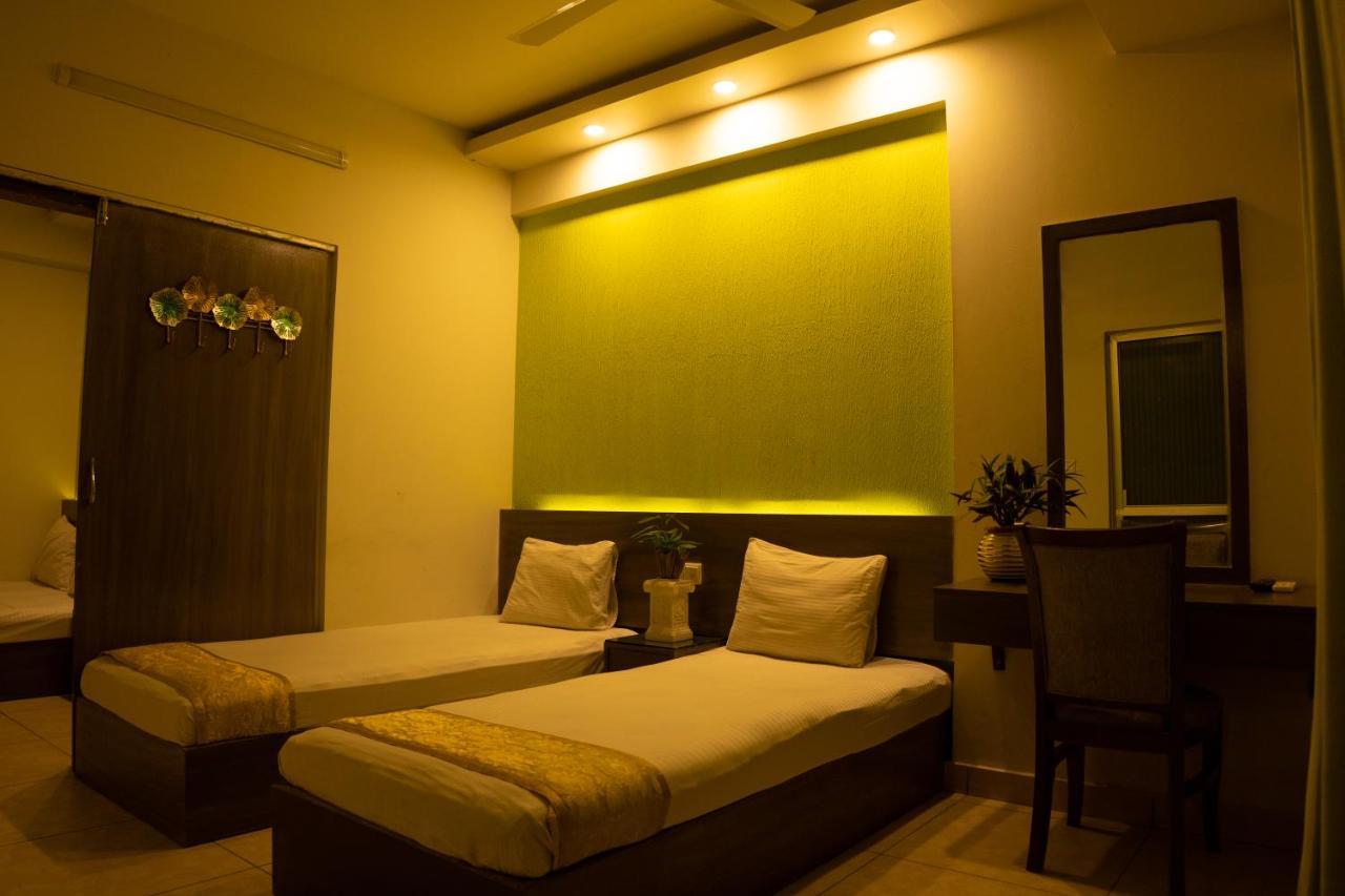 Laguna Beach Hotel & Resort Cox's Bazar Exteriör bild